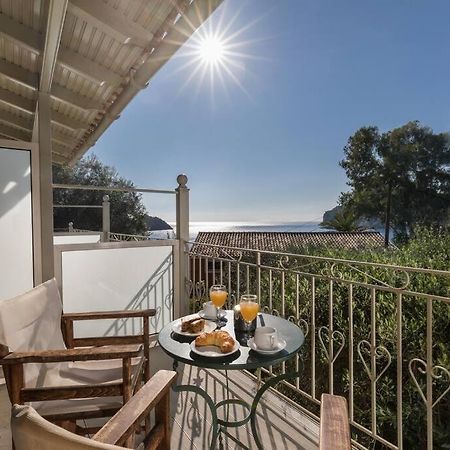 Villa Anthoussa In Palaiokastritsa Extérieur photo